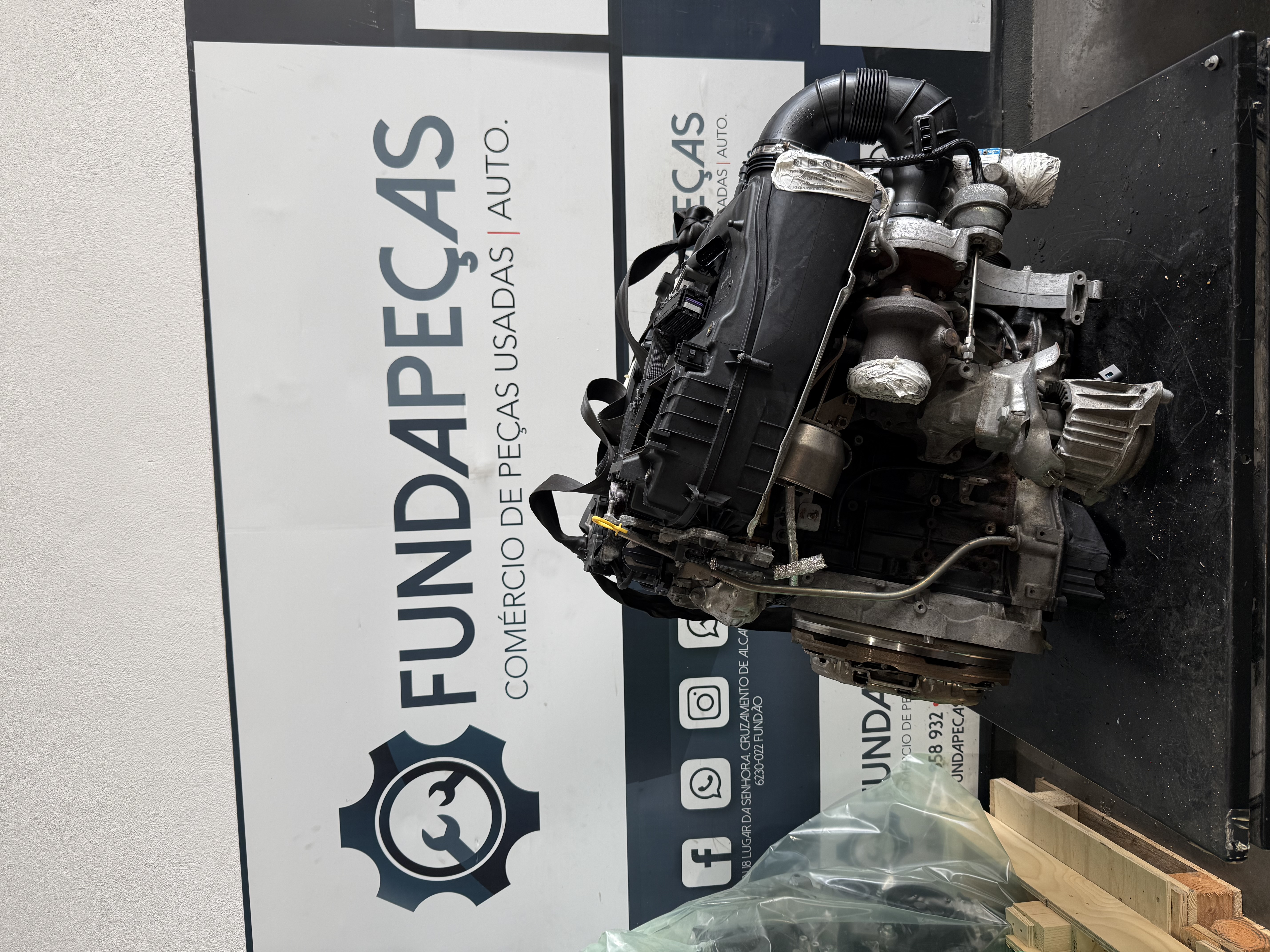 651924 CÁRTER PARTIDO PLÁSTICO BITURBO